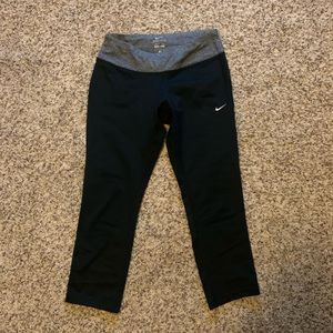 ⚡️2 for $15⚡️Nike Epic Run Crop Leggings